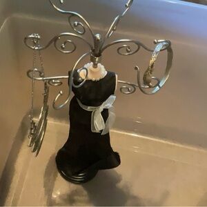 VINTAGE INSPIRED MANNEQUIN JEWELRY TREE STAND.